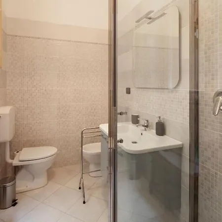 Luxurious Central Apartman Bologna